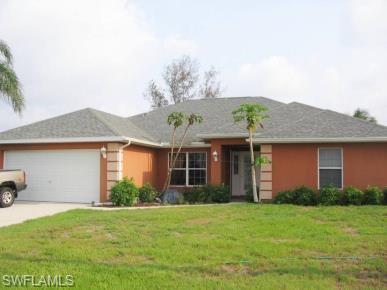33990 Real Estate Listings Main Image