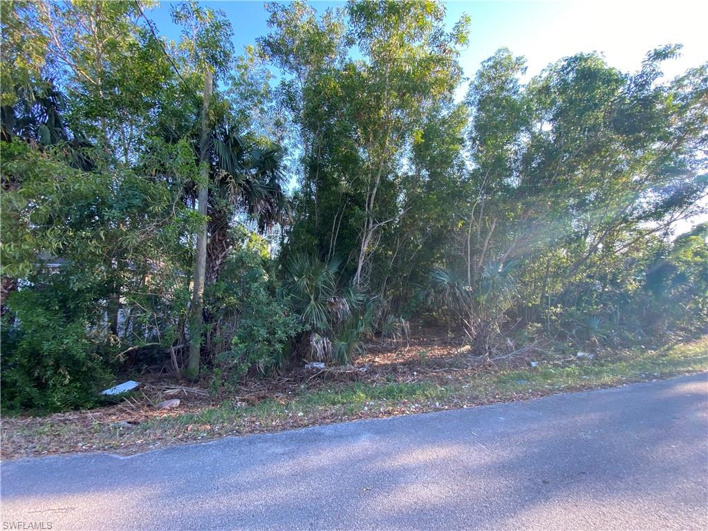 2553 Sunniland Blvd Property Photo 2