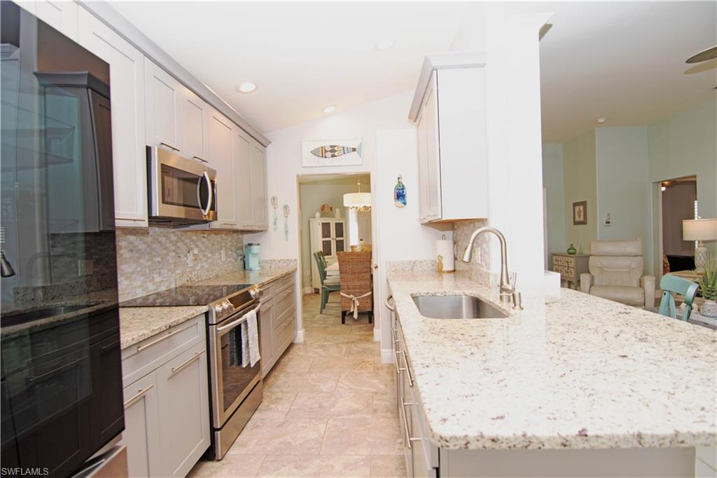 10021 Oakhurst Way Property Photo 18