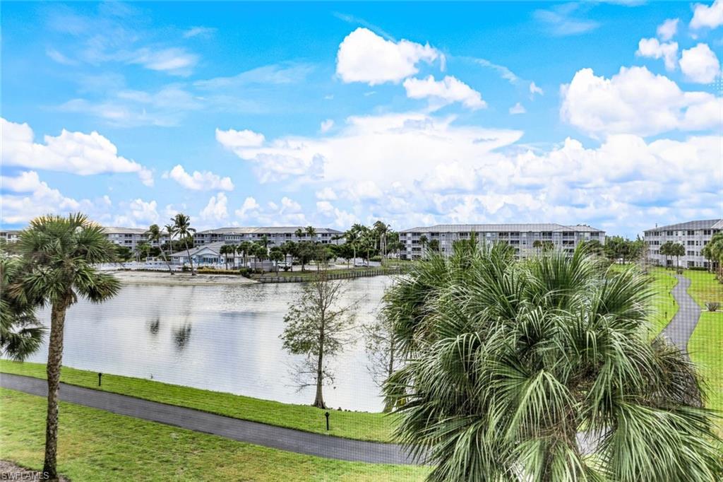 16635 Lake Circle Dr # 638 Property Photo 1