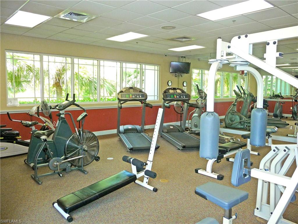 16635 Lake Circle Dr # 638 Property Photo 33