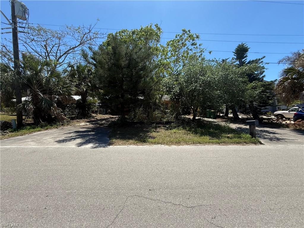 3224 Areca Ave Property Photo 9