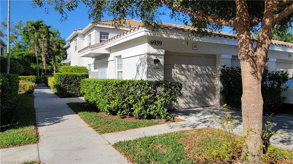 6939 Rain Lily Ct # 201 Property Photo 3