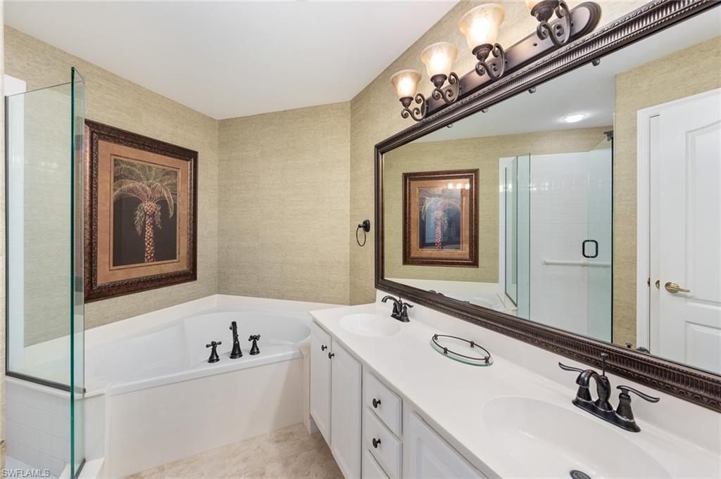 15054 Tamarind Cay Ct # 702 Property Photo 14