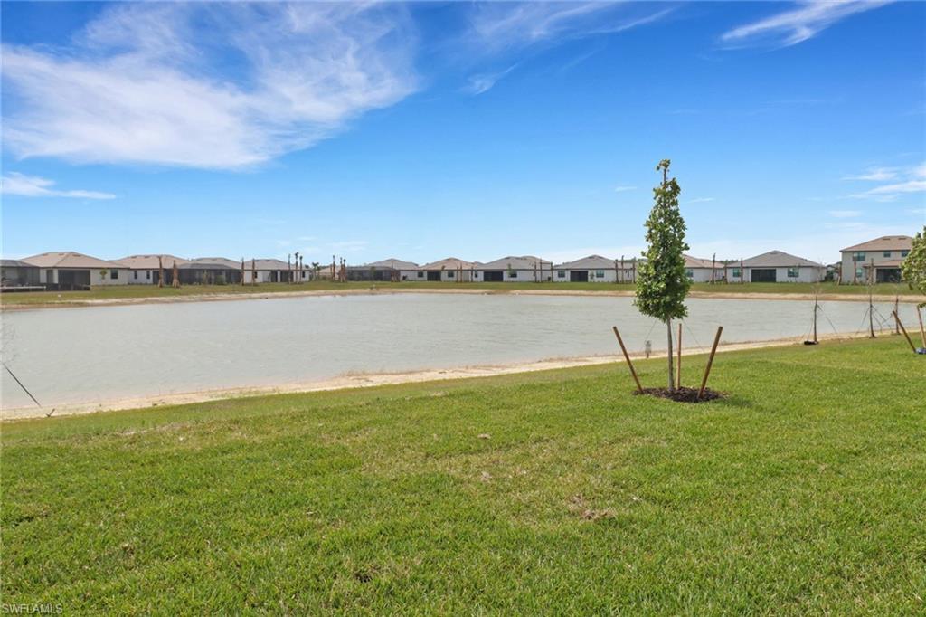 19529 Hinkley Dr Property Photo 4