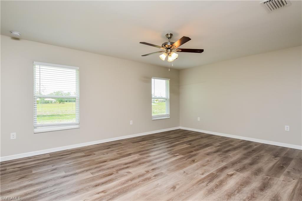 25091 Esmeralda Ct Property Photo 3