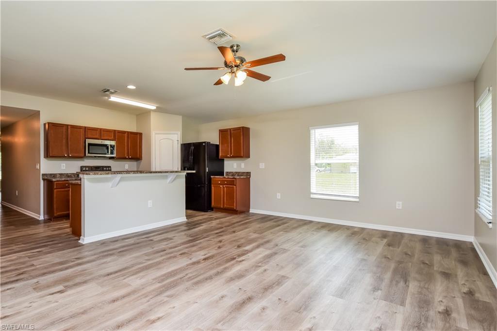 25091 Esmeralda Ct Property Photo 6