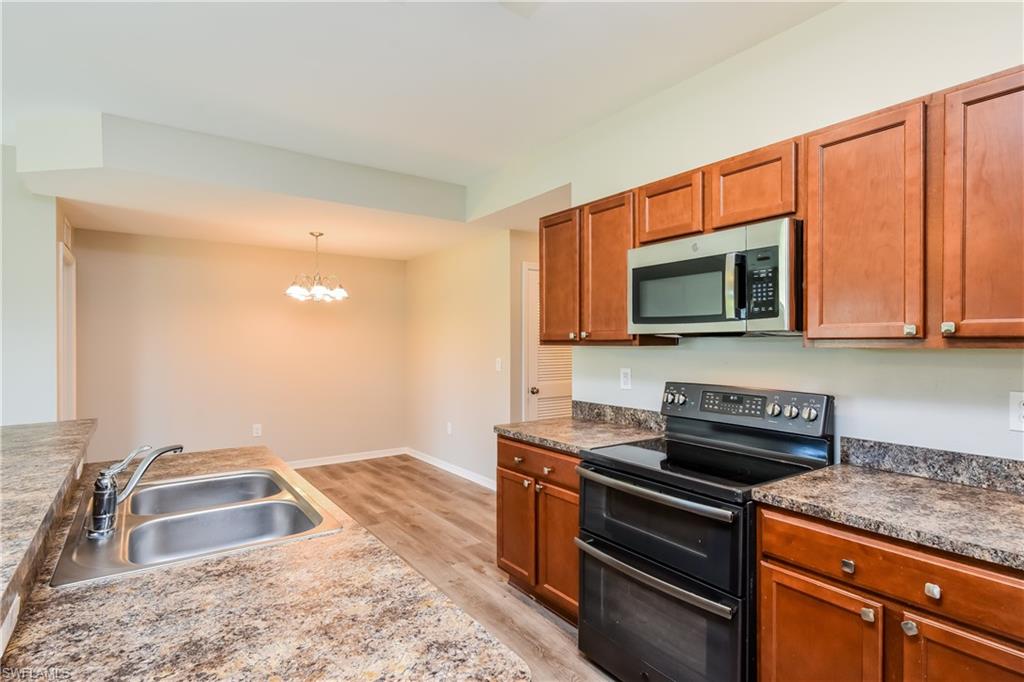 25091 Esmeralda Ct Property Photo 8