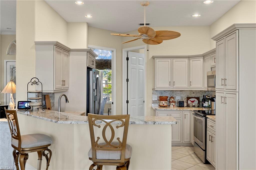 16110 Edgemont Dr Property Photo 3
