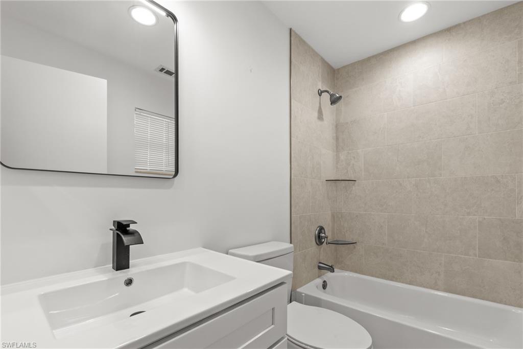 8487 Jenny Cae Ln Property Photo 25