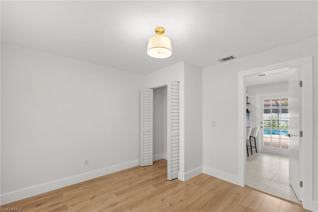 8487 Jenny Cae Ln Property Photo 27