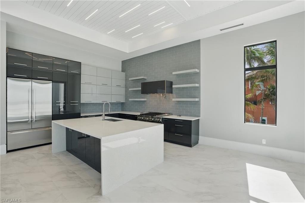 3050 Estero Blvd Property Photo 16