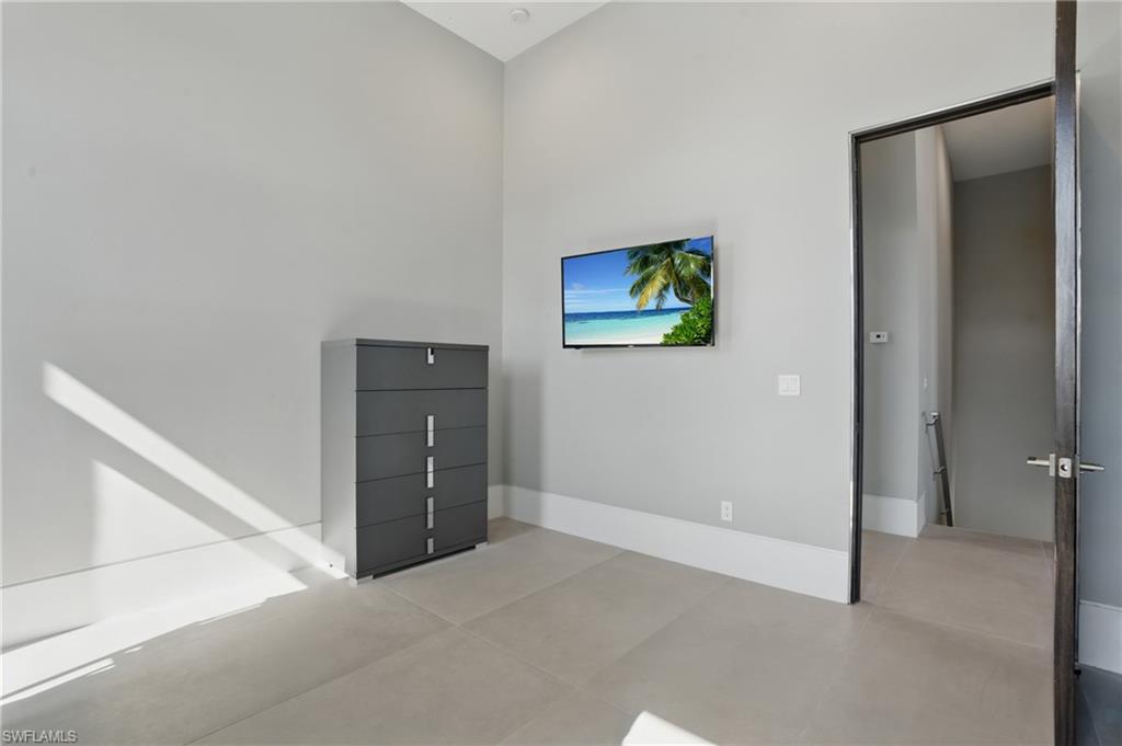 3050 Estero Blvd Property Photo 35