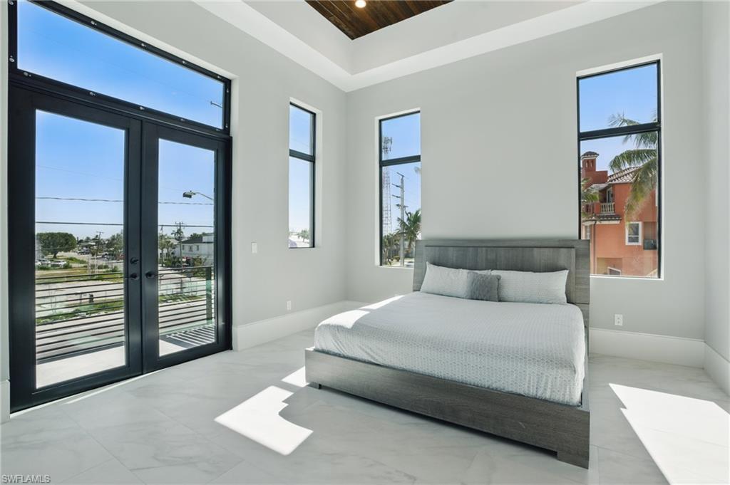 3050 Estero Blvd Property Photo 39