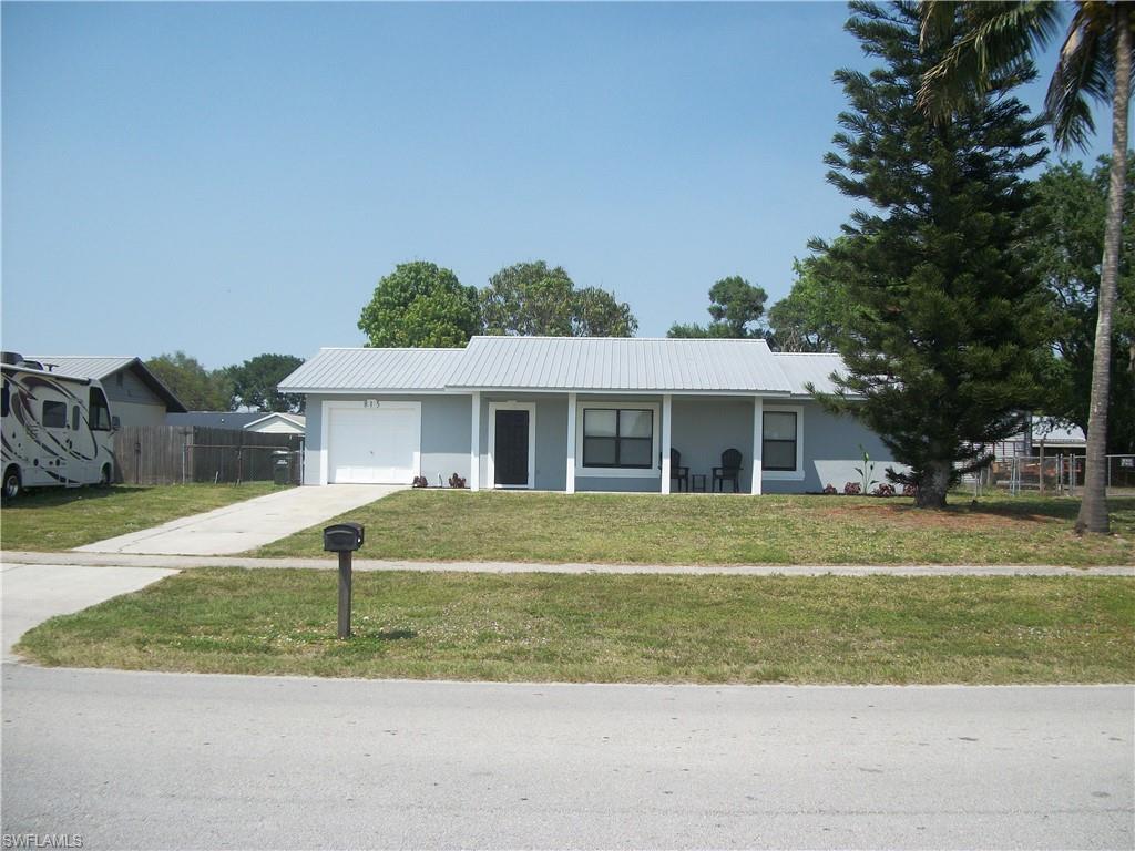 Clewiston High School Real Estate Listings Main Image