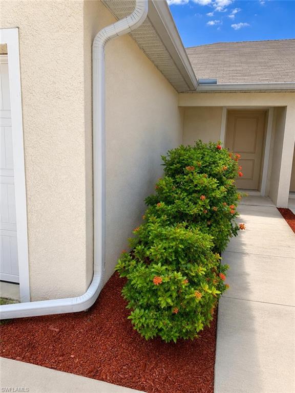 9084 Aegean Cir Property Photo 3
