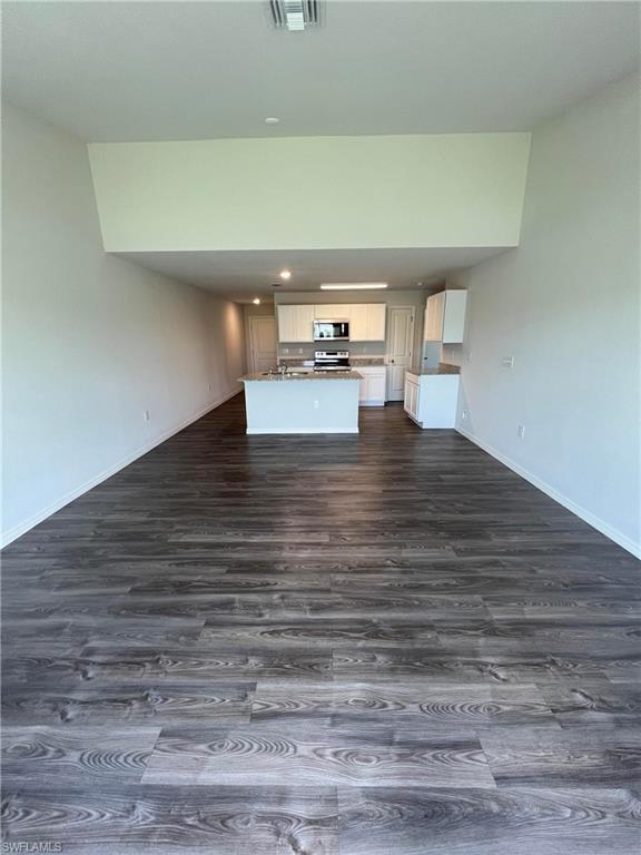 9084 Aegean Cir Property Photo 8