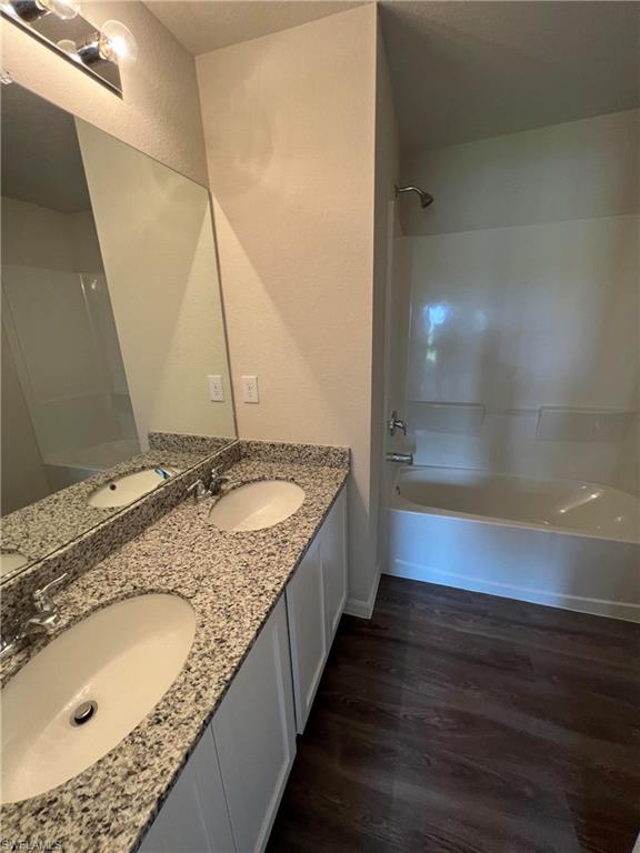 9084 Aegean Cir Property Photo 17