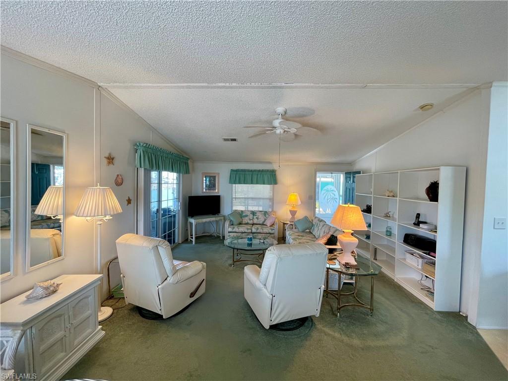 3888 Royal Palm Dr Property Photo 15