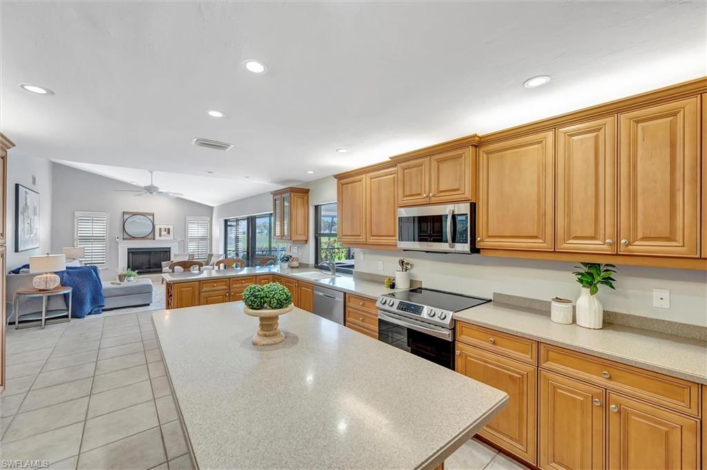 28389 Verde Ln Property Photo 16