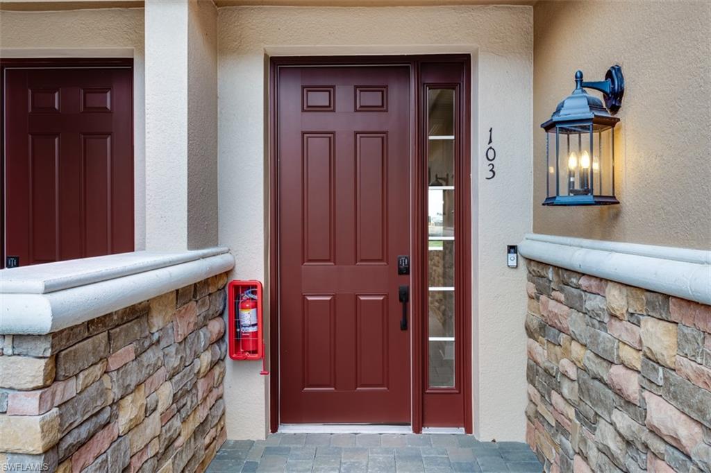 15328 Lucerna St # 103 Property Photo 2