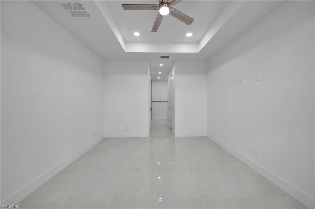 129 Ne 5th Ter Property Photo 23