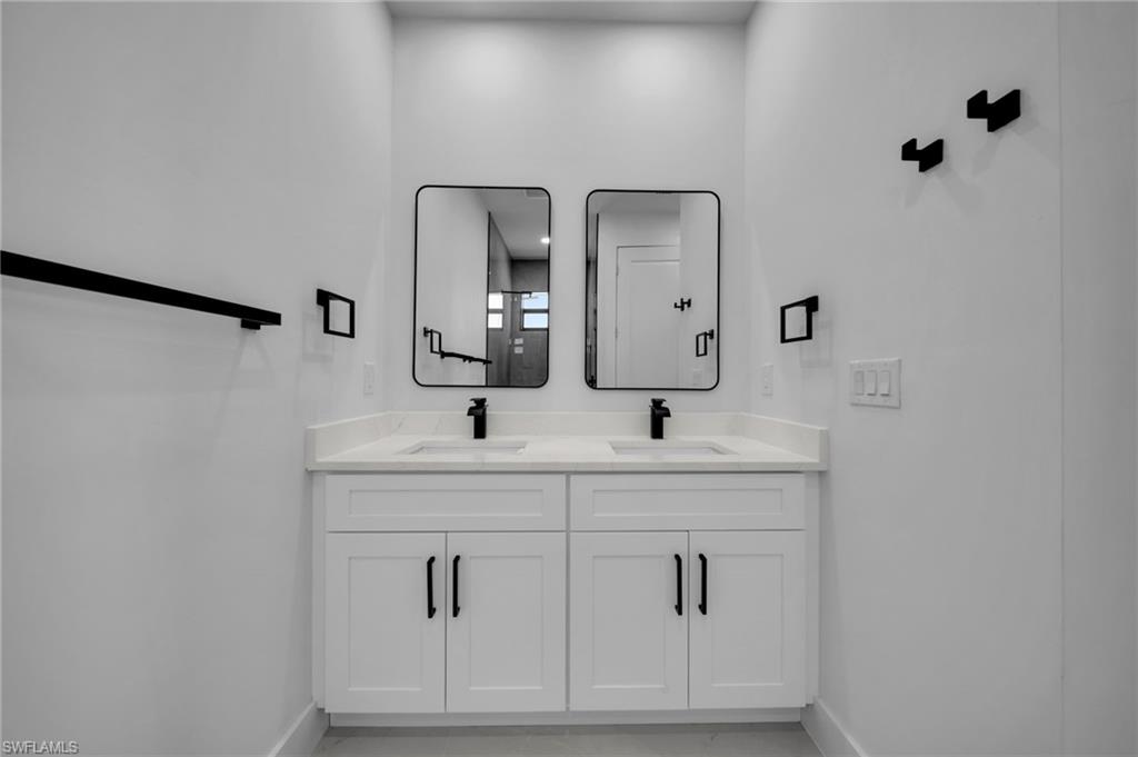 129 Ne 5th Ter Property Photo 28