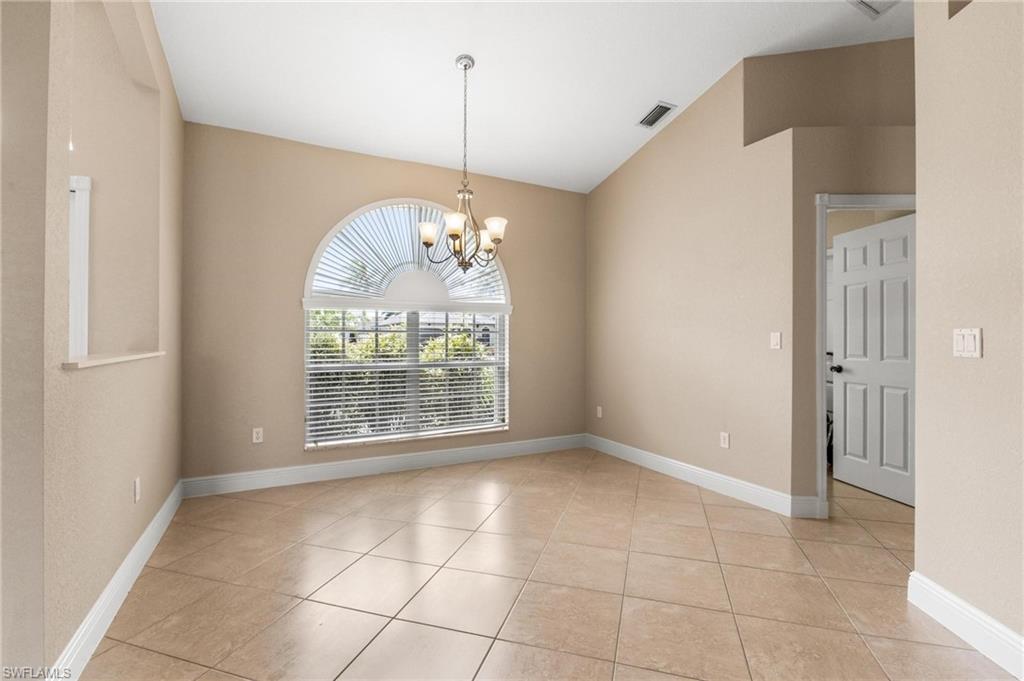2313 Sw 51st St Property Photo 11
