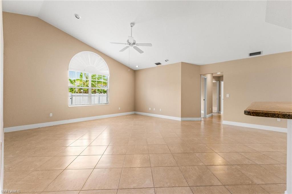 2313 Sw 51st St Property Photo 17