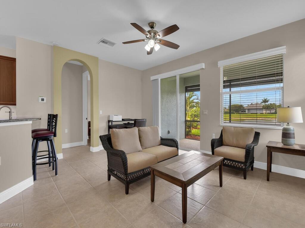 10490 Materita Dr Property Photo 5