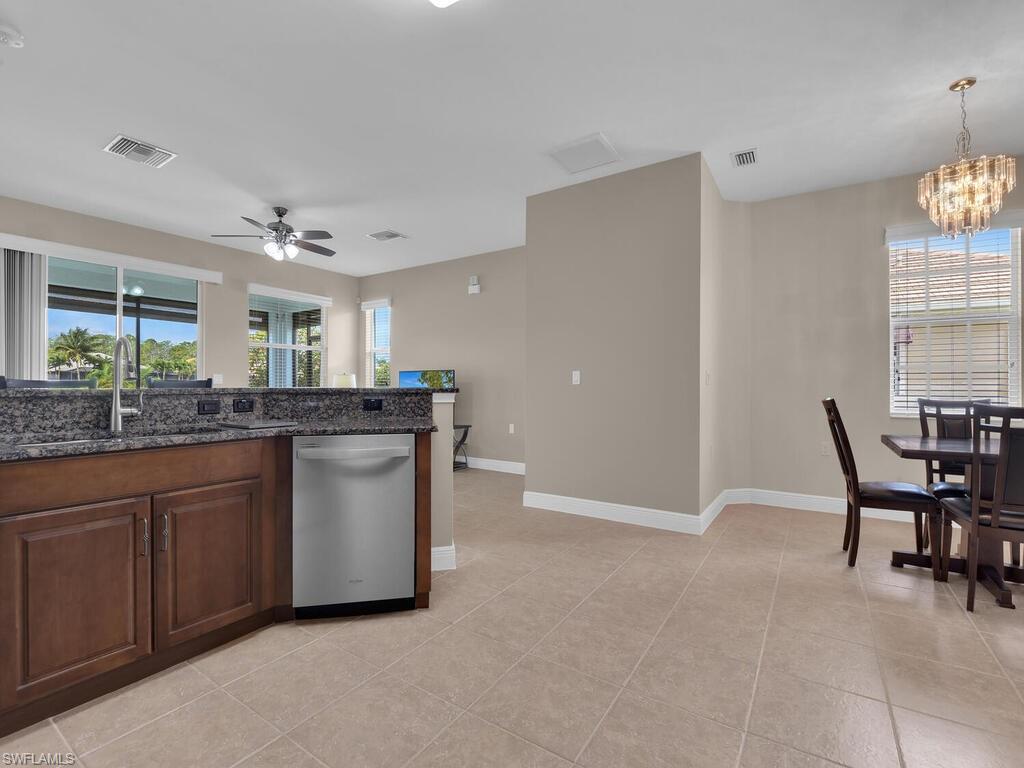 10490 Materita Dr Property Photo 9