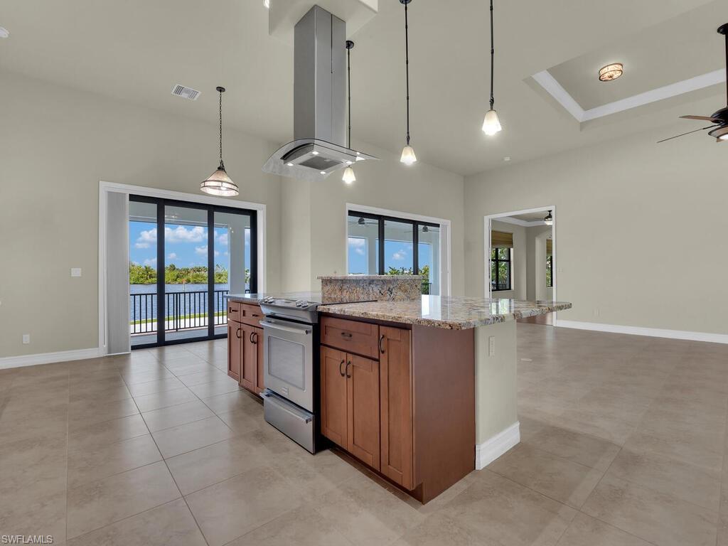 866 Cal Cove Dr Property Photo 10