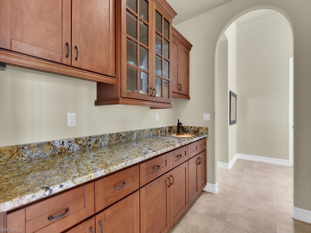 866 Cal Cove Dr Property Photo 11