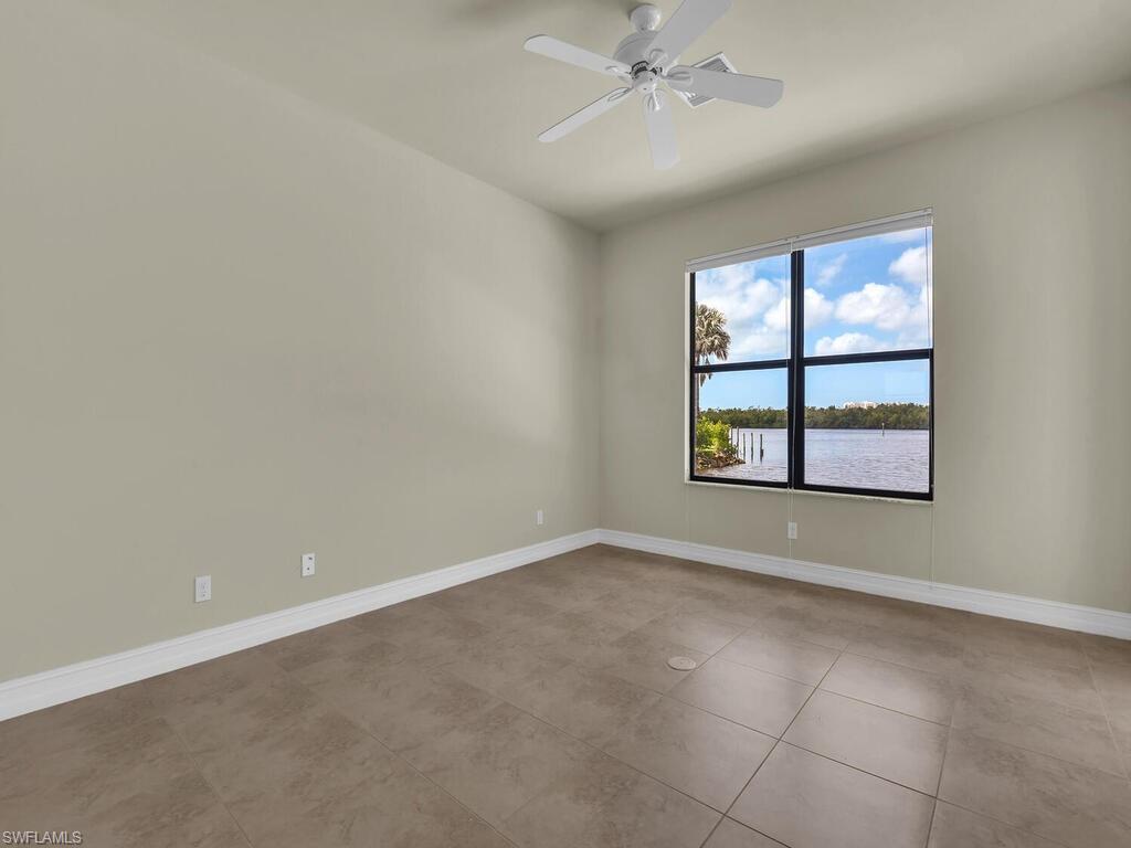 866 Cal Cove Dr Property Photo 30