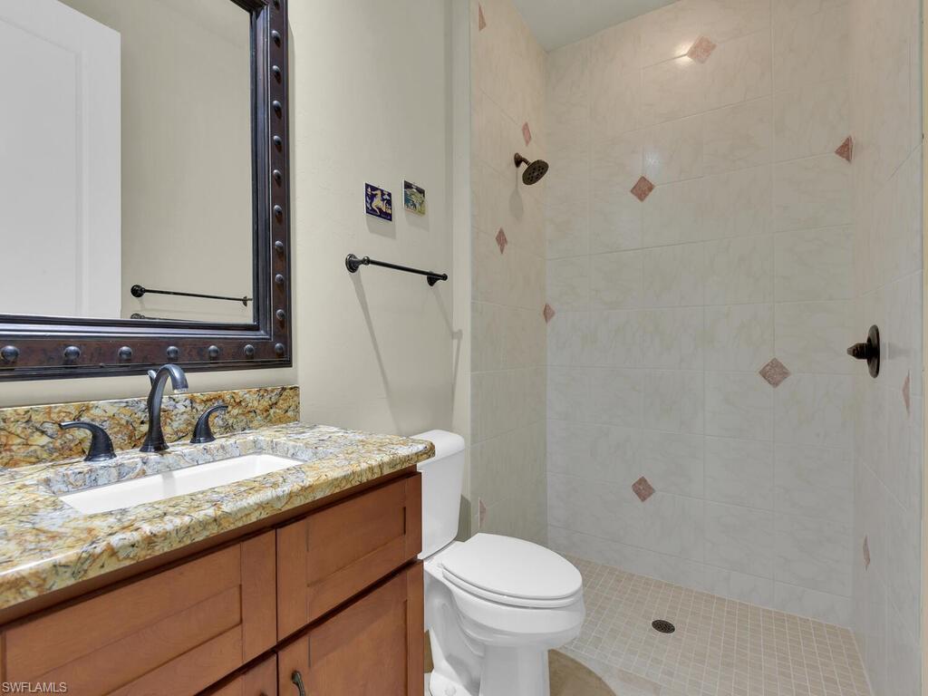 866 Cal Cove Dr Property Photo 32
