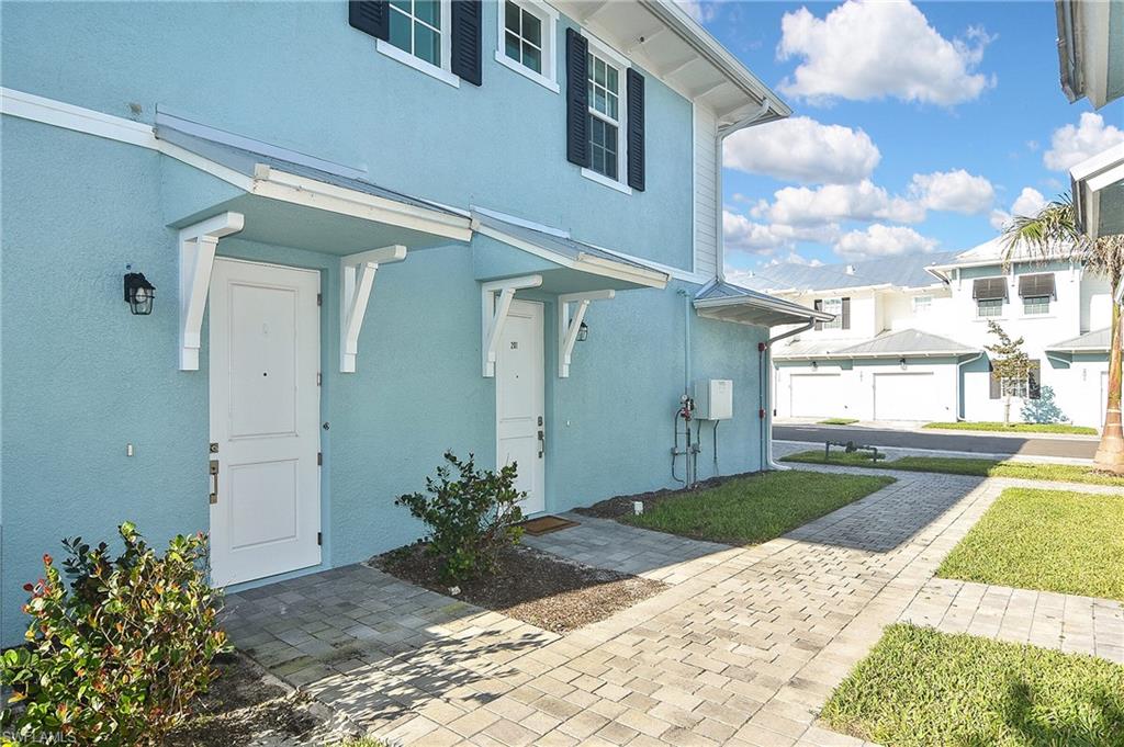26380 Coco Cay Cir # 101 Property Photo 3
