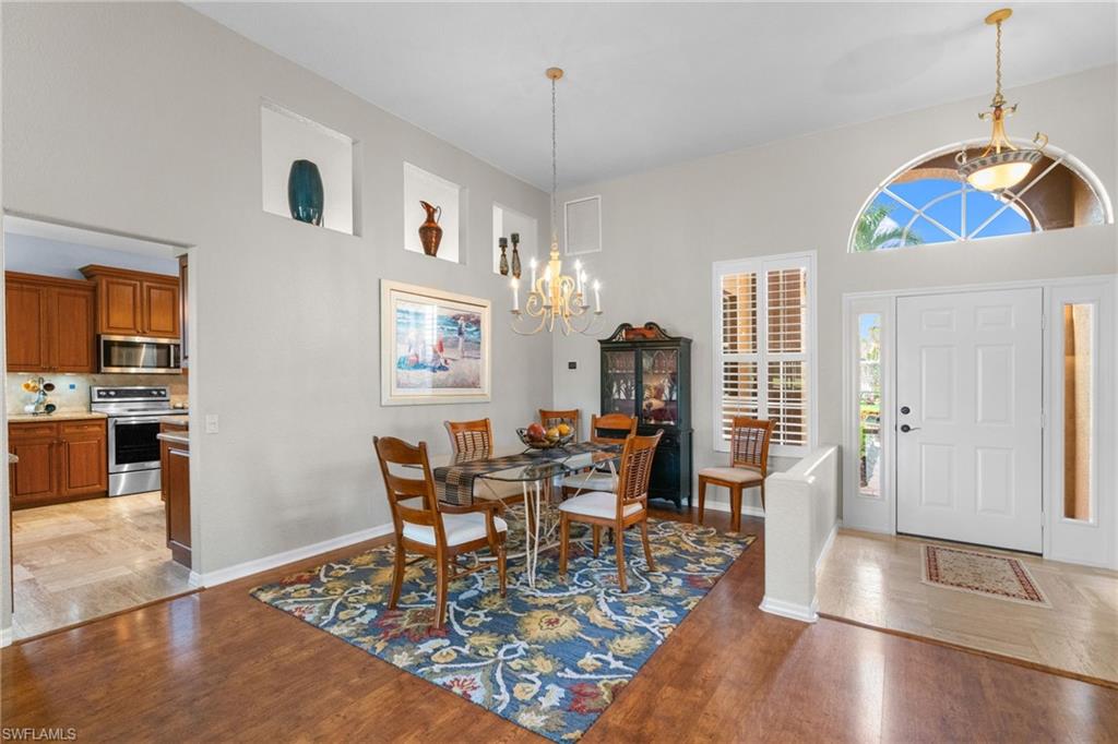 1845 Pondside Ln Property Photo 5