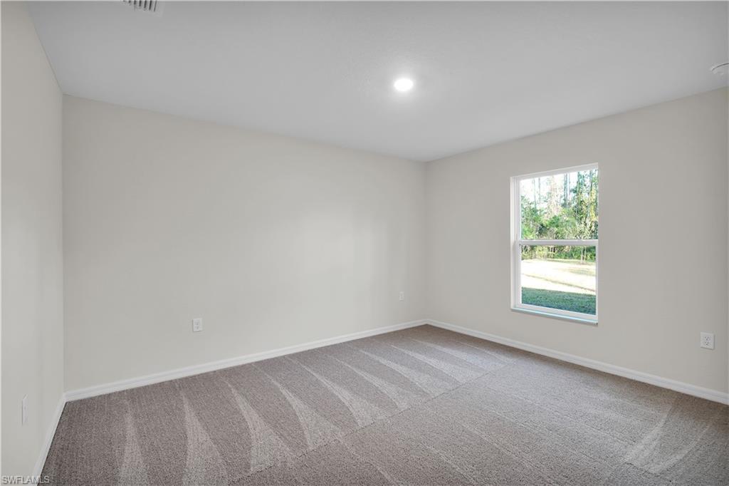 247 Blackstone Dr Property Photo 15