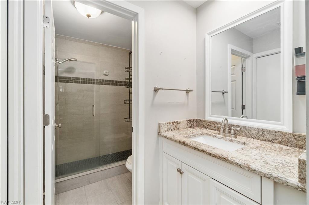 5700 Woodmere Lake Cir # E201 Property Photo 12