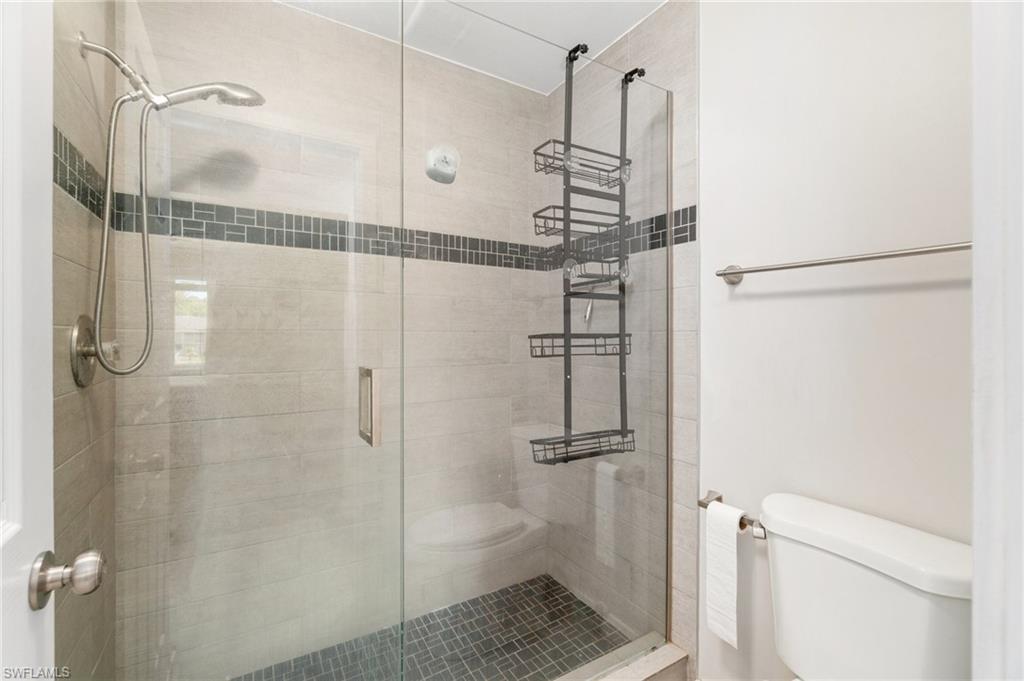 5700 Woodmere Lake Cir # E201 Property Photo 13