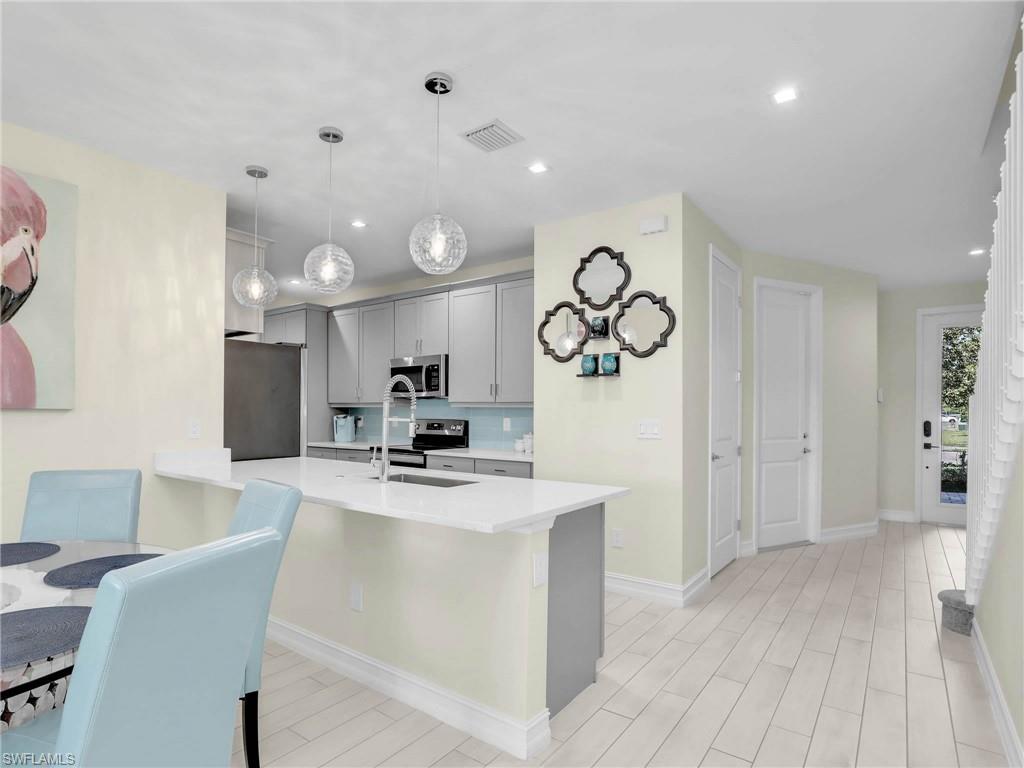 7524 Carnegie Way Property Photo 10