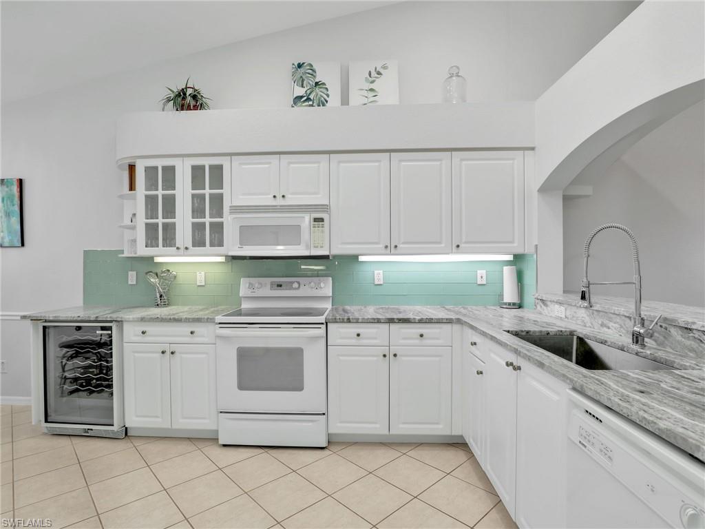 5774 Greenwood Cir # 64 Property Photo 9