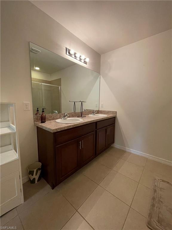 733 Hadley St W Property Photo 25