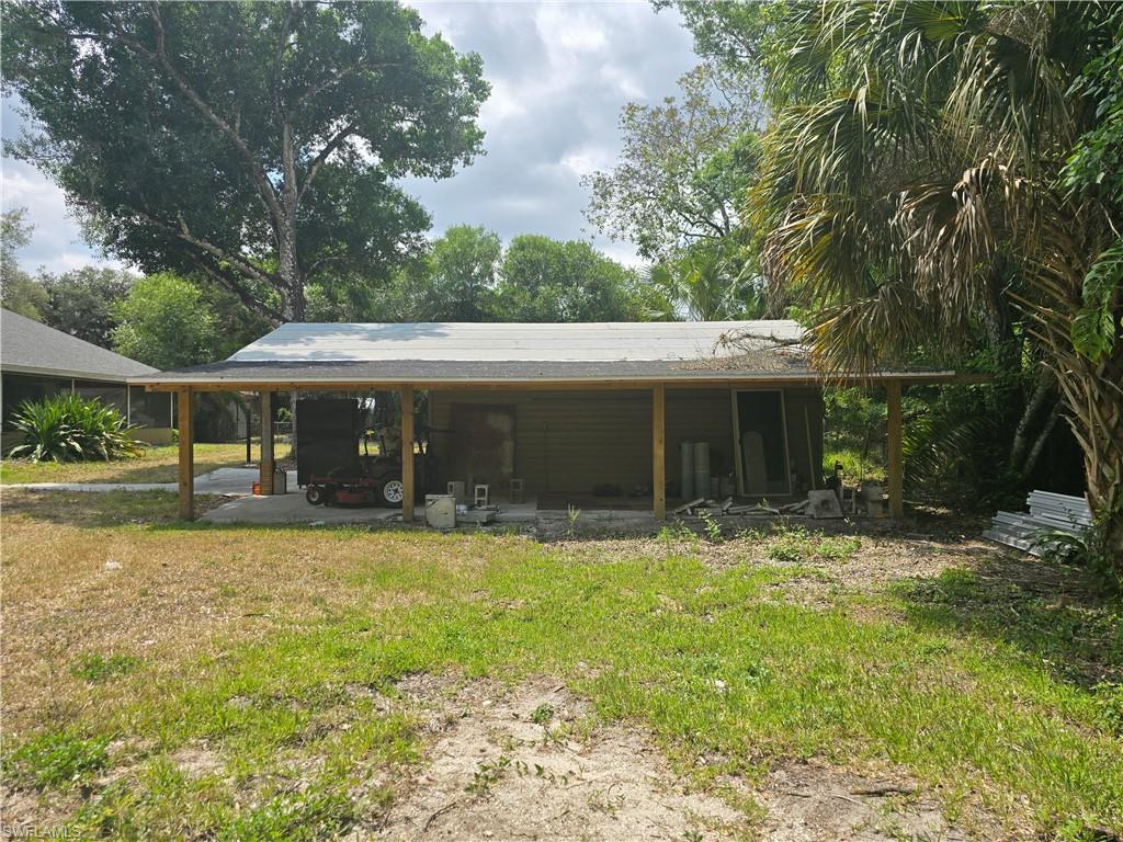 140 S Davis St Property Photo 15