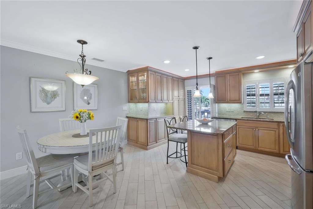 900 Huron Ct # C3 Property Photo 4