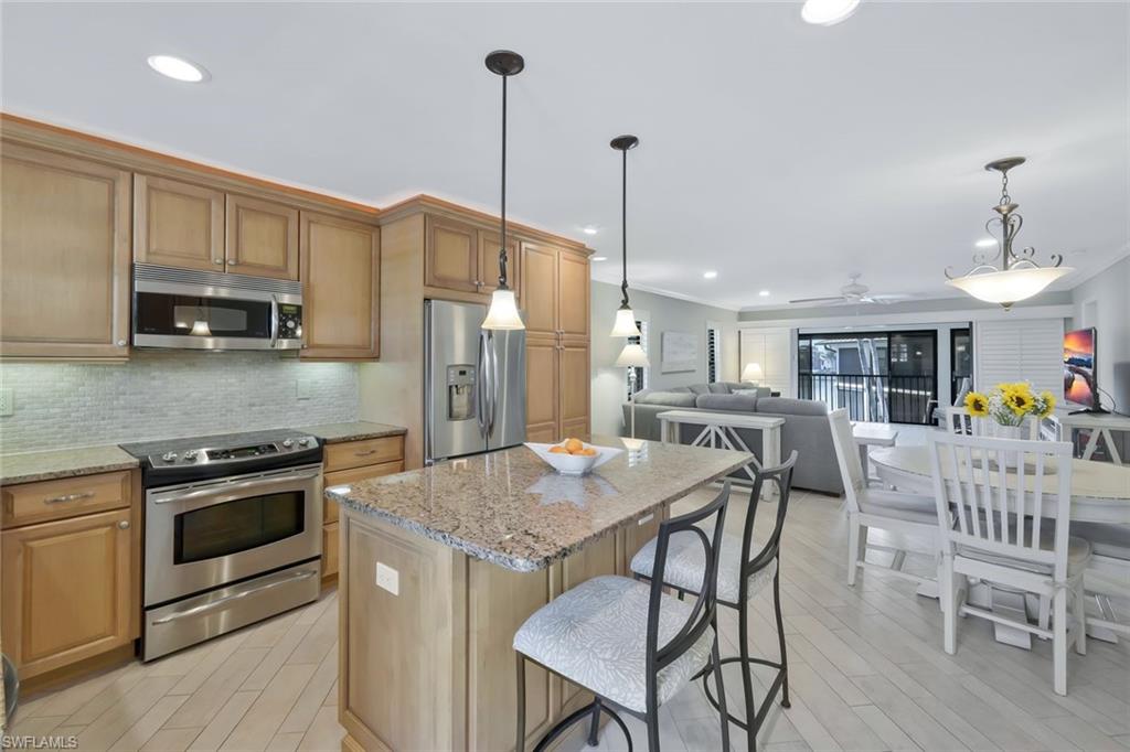 900 Huron Ct # C3 Property Photo 5