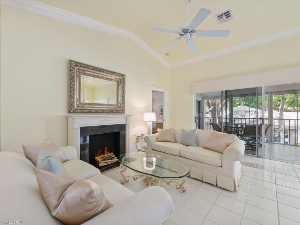 24797 Lakemont Cove Ln # 204 Property Photo 6