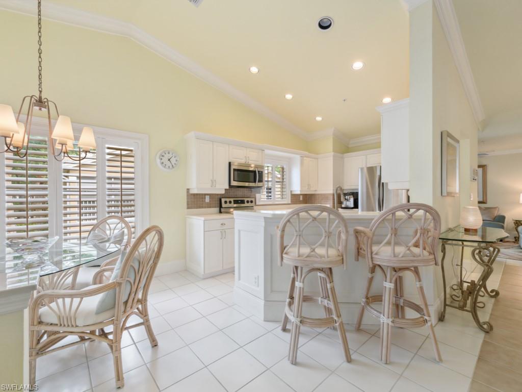 24797 Lakemont Cove Ln # 204 Property Photo 10
