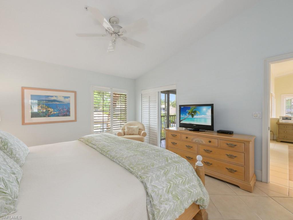 24797 Lakemont Cove Ln # 204 Property Photo 16