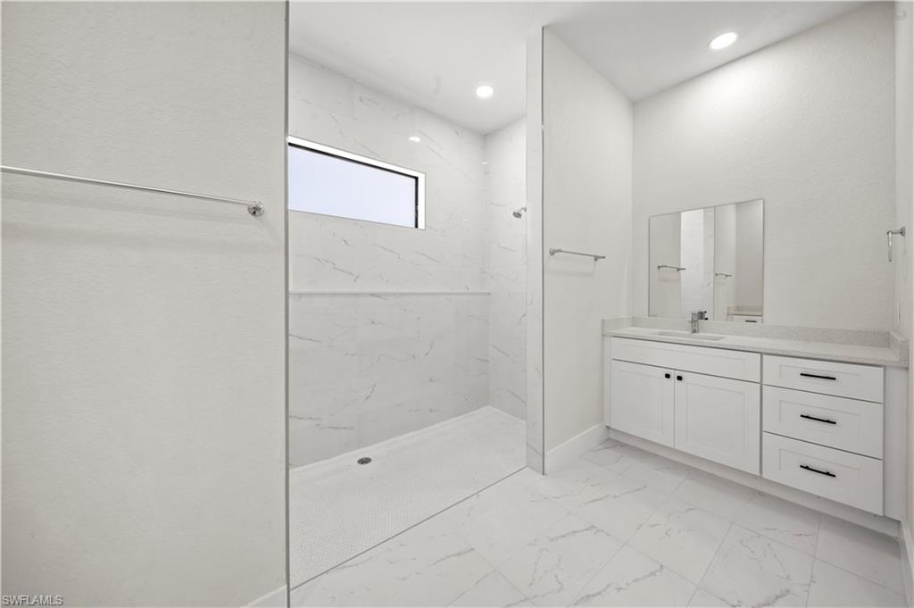 197 Rotonda Cir Property Photo 29